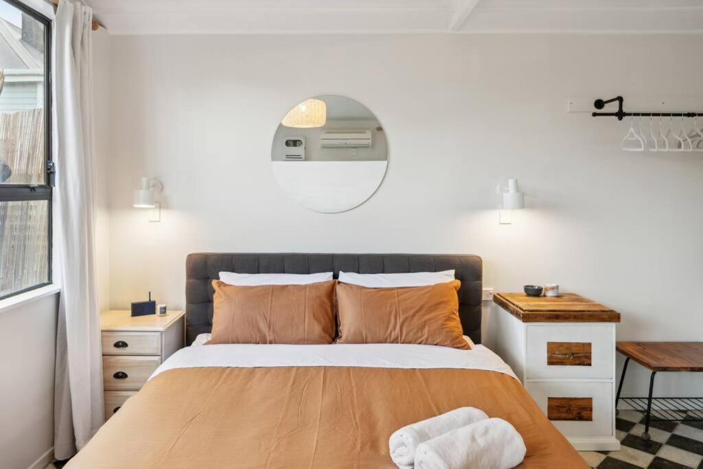 950M To Cbd - Instant Book Tidy Unit Apartamento Gisborne Exterior foto